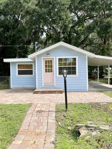 Main picture of 3608 Water St