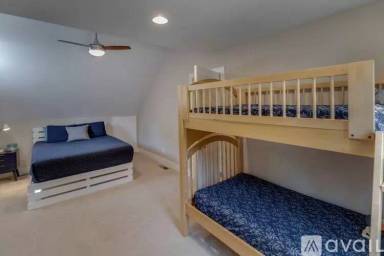 Main picture of 33098 Big Pine Dr