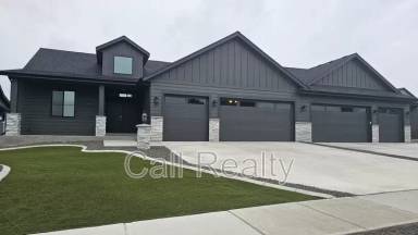 Main picture of 8119 N Austin Rd