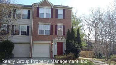 Main picture of 18719 Harmony Woods Ln