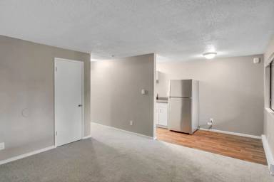 Main picture of 4813 S 252nd Pl