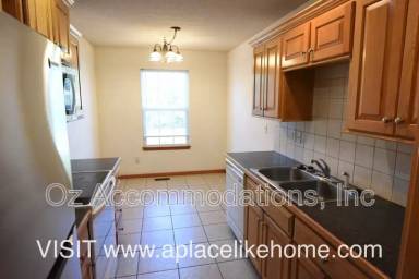 Main picture of 5202 Hardy Ct