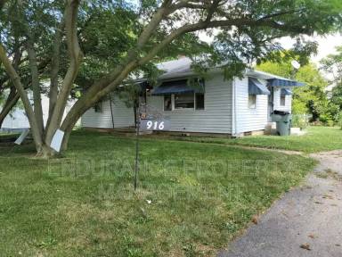 Main picture of 916 N Upland Ave