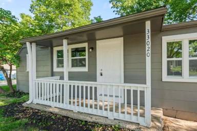 Main picture of 33020 W 82nd St