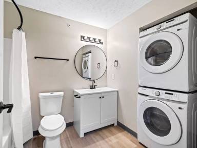 Main picture of 9250 Cherry Tree Dr