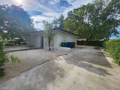 Main picture of 5306 NW 18th Ave