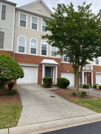 Main picture of 1028 Thornborough Dr