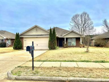 Main picture of 276 Village Springs Dr