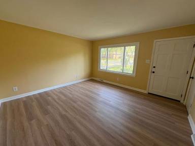 Main picture of 800 Carrington Dr