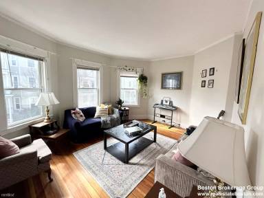 Main picture of 74 Romsey St