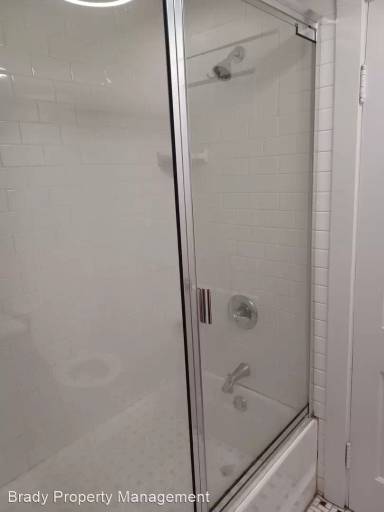 Main picture of 813 E Taylor St