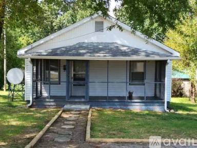 Main picture of 1025 Lincoln St