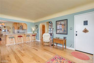 Main picture of 1744 Garden St