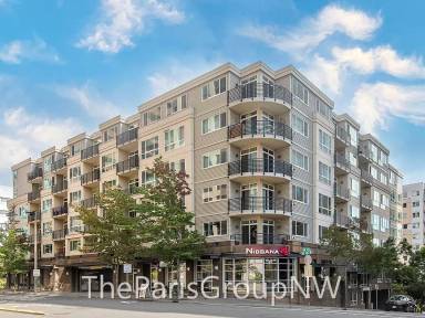 Main picture of 300 110th Ave NE