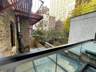 Main picture of 314 W 104th St