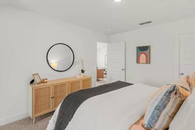 Main picture of 2522 Elmcroft Ave