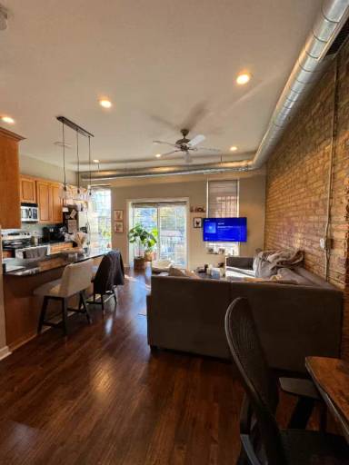 Main picture of 2212 N Campbell Ave
