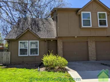 Main picture of 6643 W 150th St