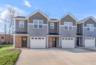 Main picture of 1108 W Lexington Ave