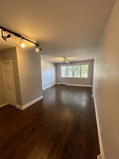 Main picture of 1505 W Huron St