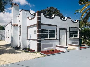Main picture of 7936 NW 5th Ave