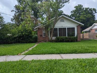 Main picture of 4728 Kingsbury St