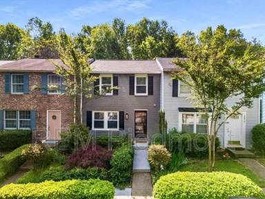 Main picture of 2879 Royal Path Ct