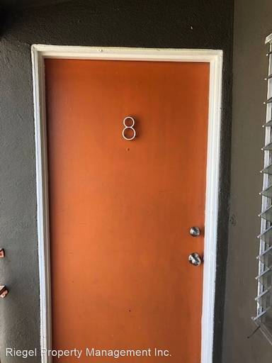 Main picture of 607 Parkman Ave