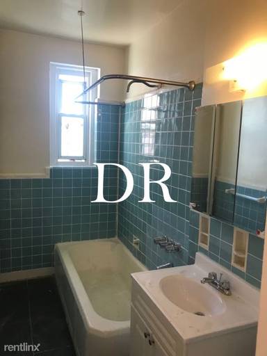 Main picture of 10335 120th St