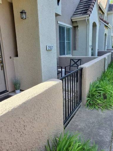 Main picture of 2107 Esplanade Cir