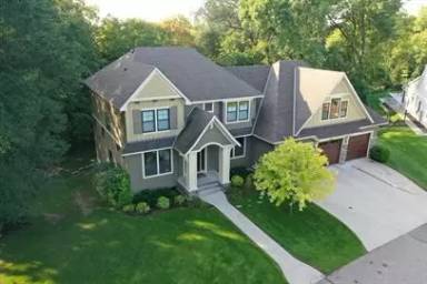 Main picture of 3512 Rainbow Dr