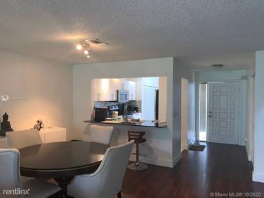 Main picture of 9881 NW 52nd Ter