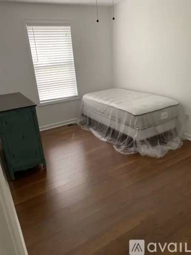 Main picture of 317 Seven Oaks Ln