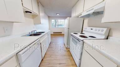 Main picture of 715 Kimball Rd