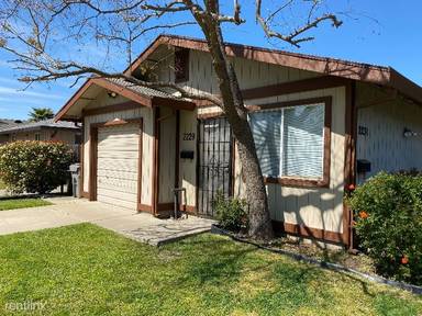 Main picture of 2229 16th Ave