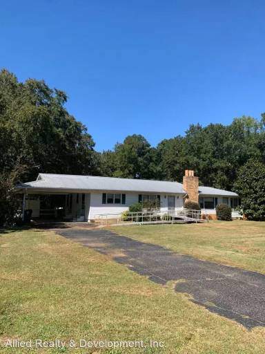 Main picture of 2708 Stripling Dr