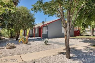 Main picture of 1622 Thelma Ln