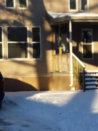 Main picture of 2143 N Linn St