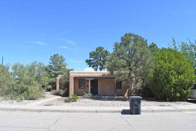 Main picture of 3835 Thaxton Ave SE