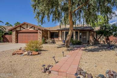 Main picture of 8944 E Friess Dr