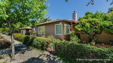 Main picture of 2121 Maryland St