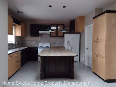 Main picture of 1302 Mozi Ln