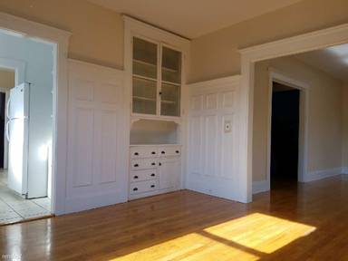 Main picture of Reservoir Towers