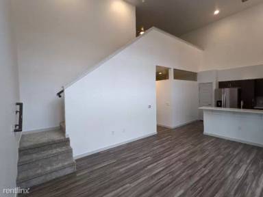 Main picture of 5120 E Yale Cir