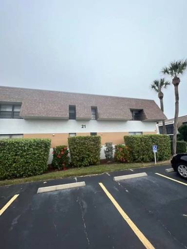Main picture of Palm Colony Club Condominiums