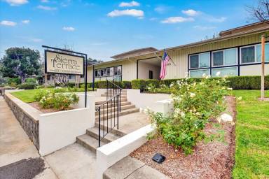 Main picture of 609 W Sierra Madre Blvd