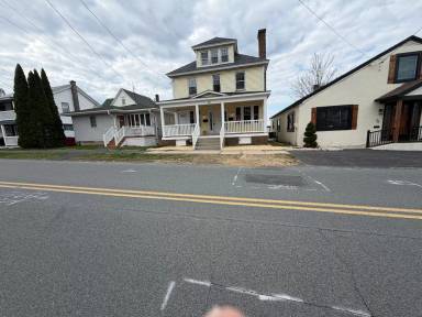 Main picture of 80 Salem Ave