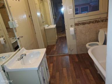 Main picture of 2536 Oakdale St