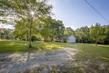 Main picture of 20608 Scarborough Rd