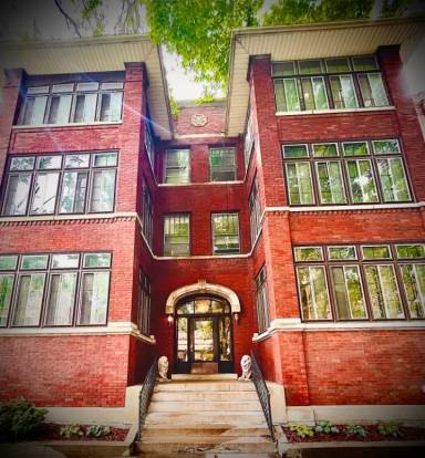 Main picture of 5324 S Kimbark Ave